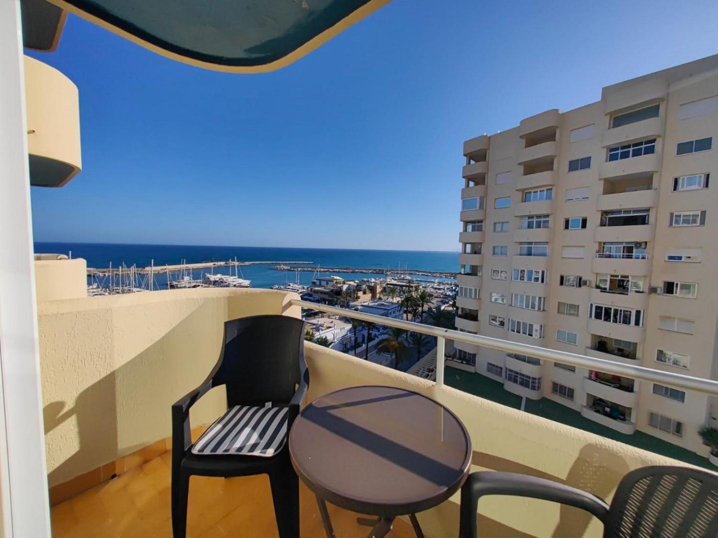Lena Apartment Estepona Exterior photo