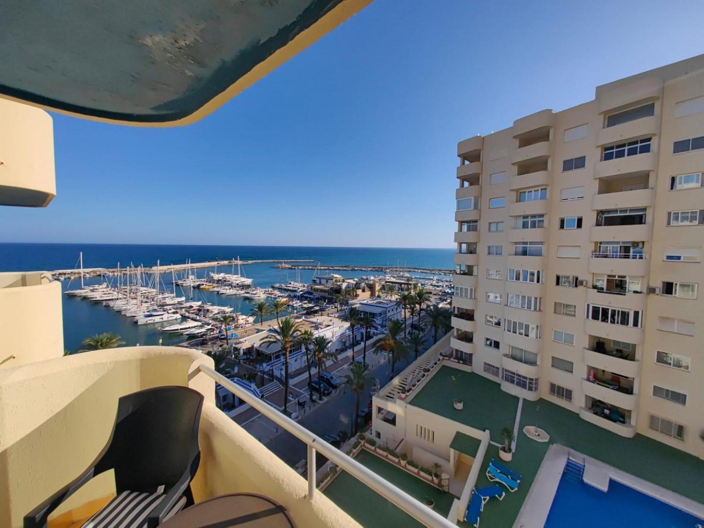 Lena Apartment Estepona Exterior photo
